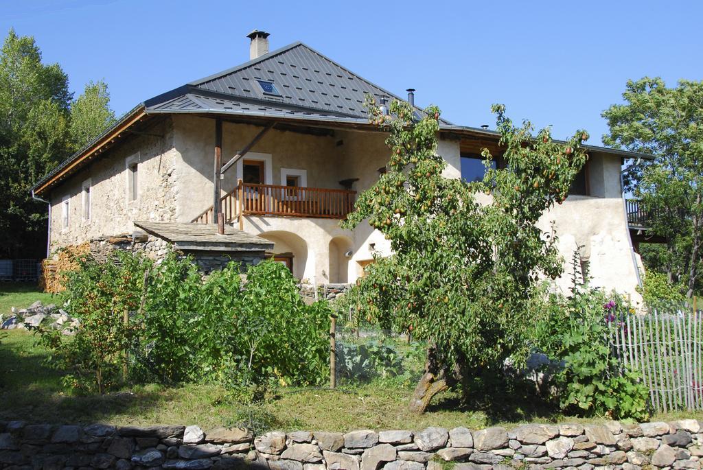 La Ferme de Beauté Bed and Breakfast Chateauroux-les-Alpes Exterior foto